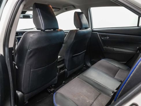 Used 2018 Toyota Corolla SE w/ Carpet Mat Package (TMS) image 18