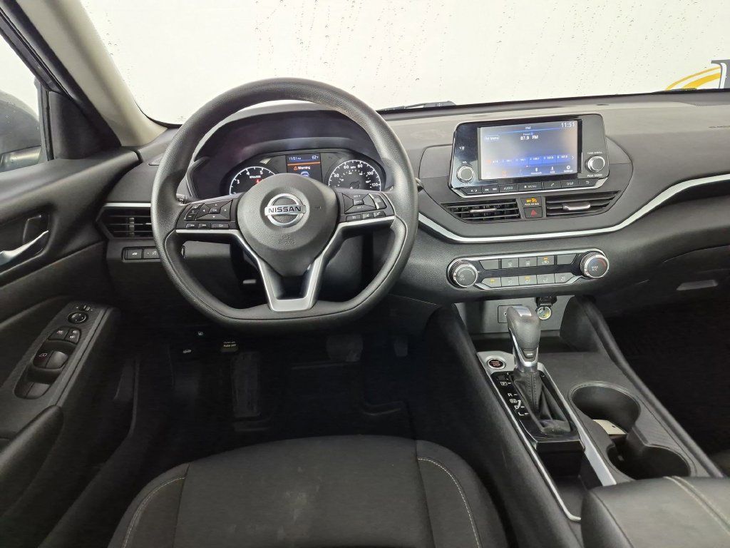 Used 2022 Nissan Altima 2.5 S FWD image 30