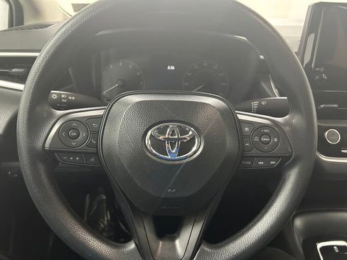 Certified 2025 Toyota Corolla LE FWD image 18