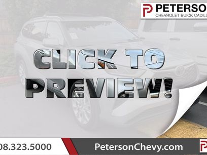 Used 2022 Toyota Highlander Limited