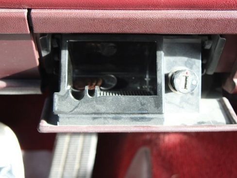 Used 1990 Chevrolet Silverado 1500 2WD Regular Cab image 21