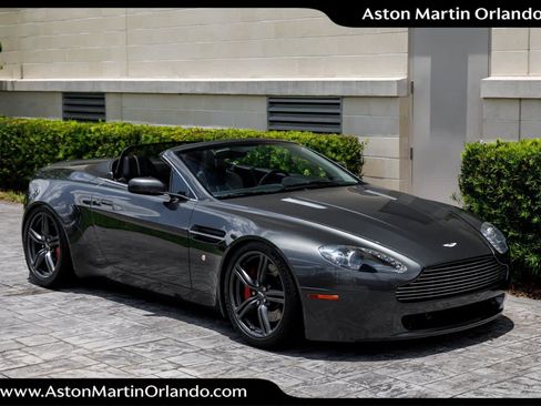 Used 2009 Aston Martin V8 Vantage Roadster RWD image 17