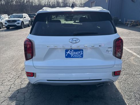 Used 2022 Hyundai Palisade Limited w/ Winter Package image 5