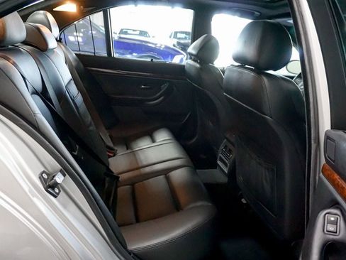 Used 2002 BMW M5 RWD image 36