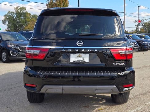 Used 2024 Nissan Armada Platinum w/ Captain's Chairs Package image 16