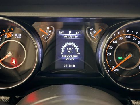 Used 2023 Jeep Wrangler Unlimited Sport AWD/4WD image 12
