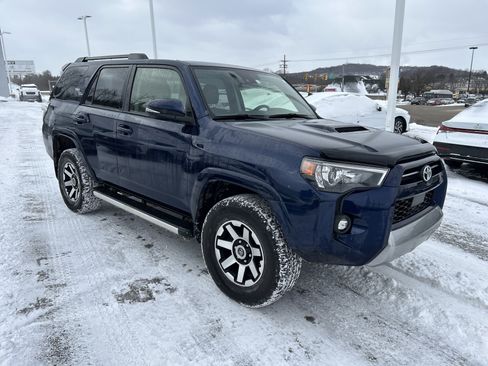 Used 2021 Toyota 4Runner TRD Off-Road Premium w/ Moonroof Package image 1