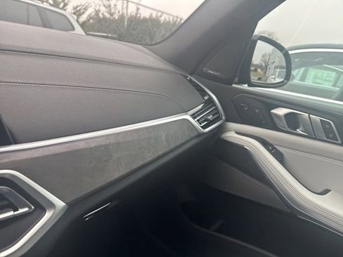 Certified 2023 BMW X5 xDrive45e w/ Executive Package image 25