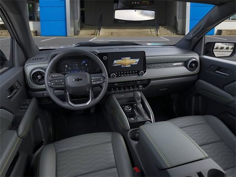 New 2026 Chevrolet Colorado ZR2 image 15
