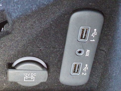 Used 2023 Dodge Challenger R/T w/ Plus Package image 20