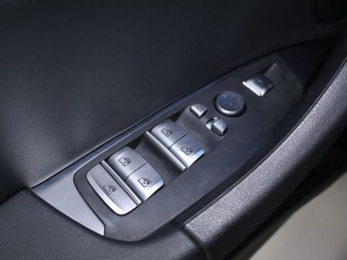 Used 2020 BMW X3 xDrive30e w/ Convenience Package image 14