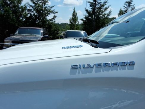 Used 2026 Chevrolet Silverado 1500 Custom image 10