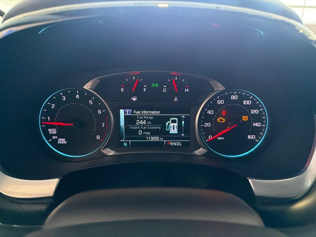 Used 2018 Chevrolet Traverse Premier w/ Driver Confidence II Package FWD image 8