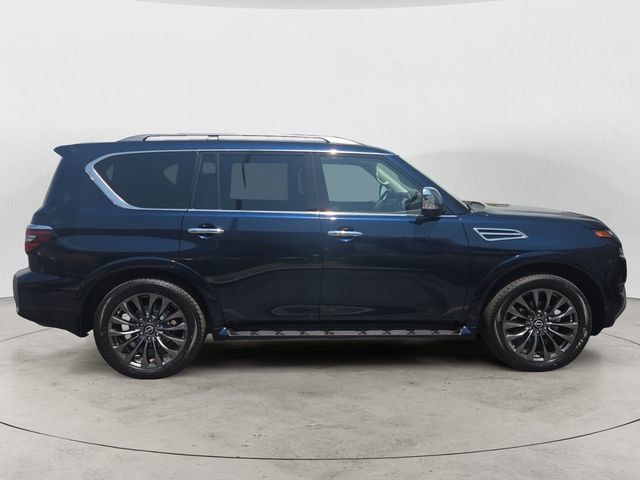 Used 2024 Nissan Armada Platinum AWD/4WD image 4