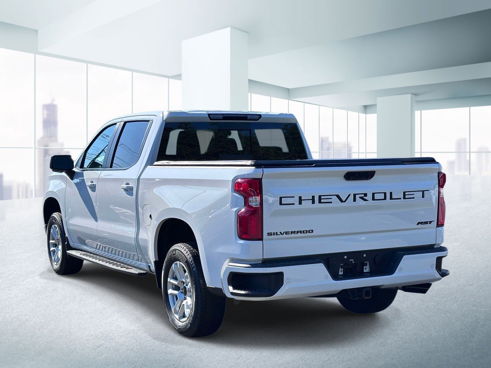 Used 2024 Chevrolet Silverado 1500 RST w/ Convenience Package II AWD/4WD image 3