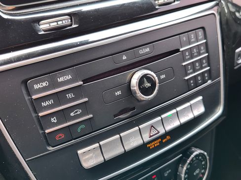 Used 2017 Mercedes-Benz GLS 450 4MATIC image 28