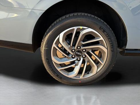 New 2026 Lincoln Navigator Reserve image 7