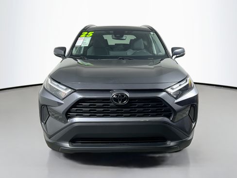 Used 2025 Toyota RAV4 XLE w/ Convenience Package FWD image 11