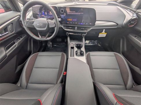 New 2025 Chevrolet Equinox EV RS image 16