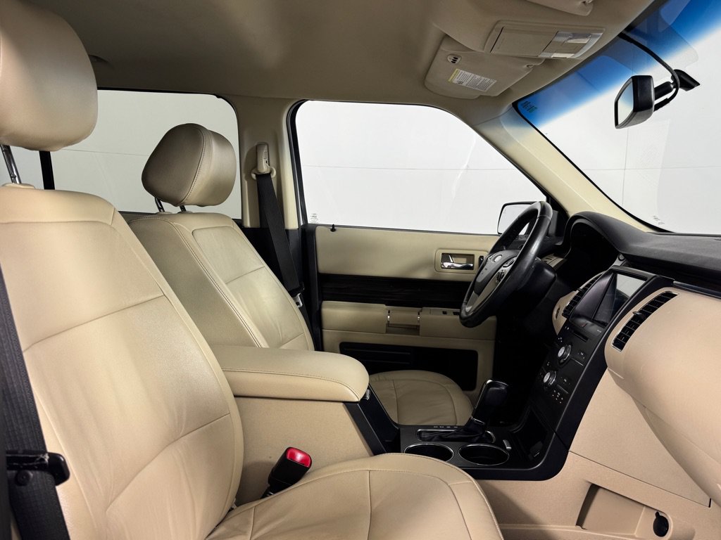 Used 2018 Ford Flex SEL w/ Equipment Group 202A AWD/4WD image 28