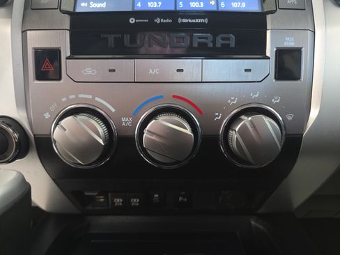 Used 2021 Toyota Tundra SR5 AWD/4WD image 19