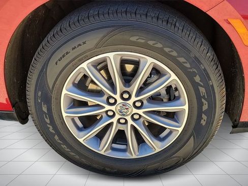 Used 2024 Buick Enclave Premium AWD/4WD image 5