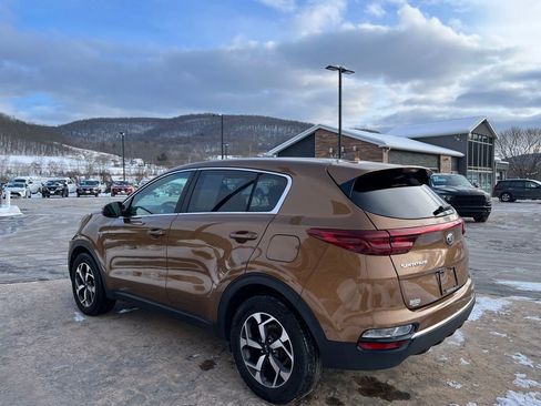 Used 2020 Kia Sportage LX w/ LX Popular Package image 7