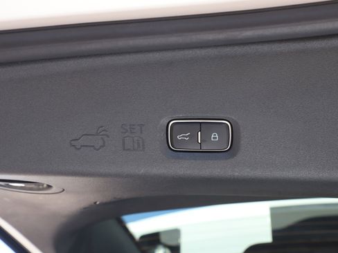 Used 2025 Ford Expedition Max Platinum image 20