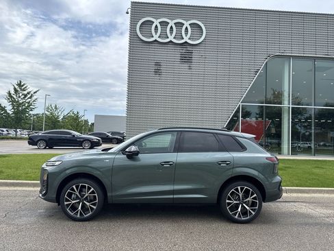 New 2026 Audi Q3 quattro 2.0T AWD/4WD image 29