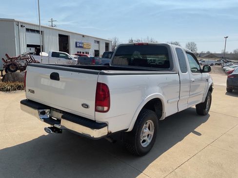 Used 1998 Ford F150 XLT image 5