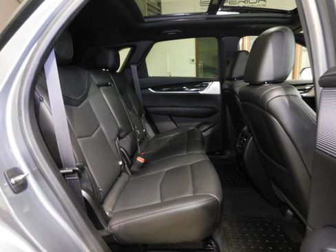 Used 2020 Cadillac XT5 Premium Luxury AWD/4WD image 31