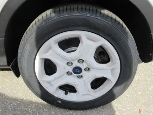 Used 2018 Ford Escape S image 5