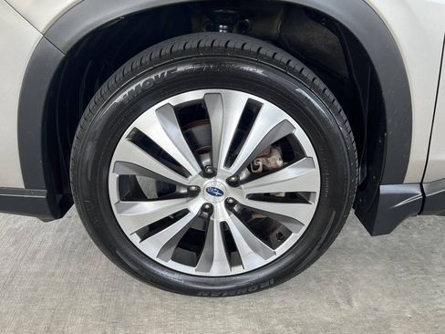 Used 2020 Subaru Ascent Limited AWD/4WD image 29