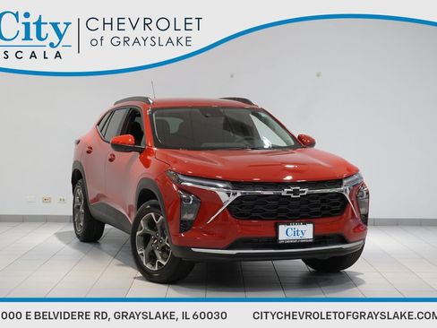 New 2026 Chevrolet Trax LT image 1
