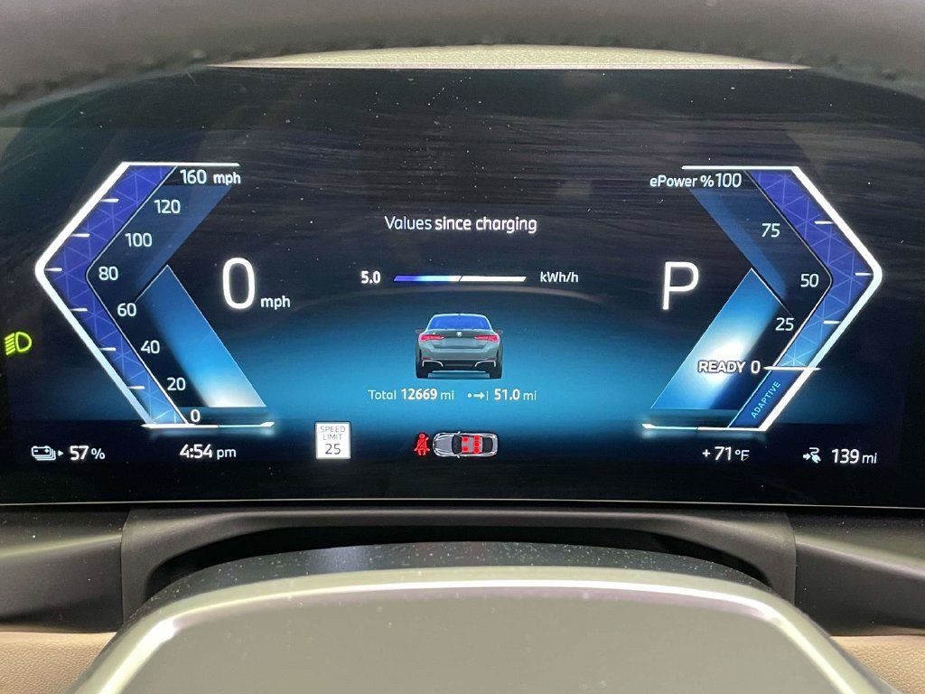 Used 2025 BMW i4 xDrive40i w/ Premium Package AWD/4WD image 39