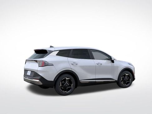 New 2026 Kia Sportage EX FWD image 7