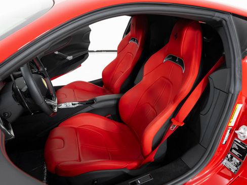 Used 2023 Ferrari SF90 Stradale image 15