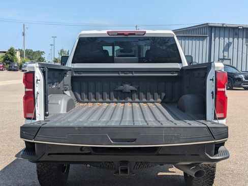 Used 2025 Chevrolet Silverado 2500 LT w/ Trail Boss Package AWD/4WD image 62