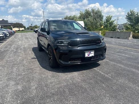 Used 2025 Dodge Durango R/T AWD/4WD image 2