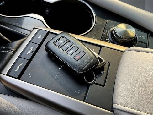 Used 2021 Lexus RX 350 FWD w/ Accessory Package image 31