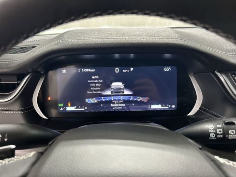 New 2025 Jeep Grand Cherokee Limited w/ Black Appearance Package AWD/4WD image 14