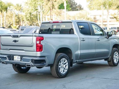 New 2026 Chevrolet Silverado 1500 LT w/ Z71 Off-Road Package AWD/4WD image 6
