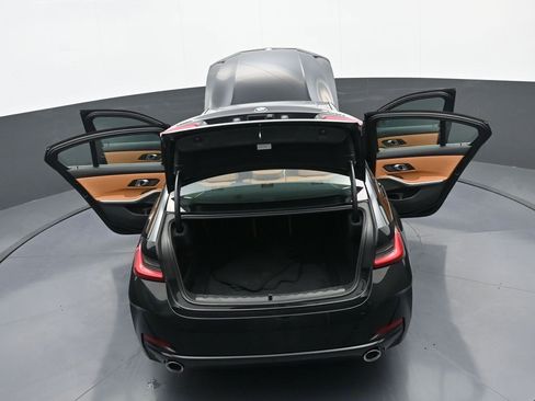 Used 2024 BMW 330i xDrive Sedan w/ Premium Package image 43