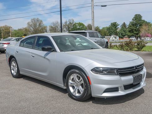 Used 2023 Dodge Charger SXT RWD image 8