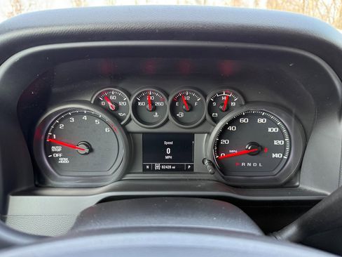 Certified 2022 Chevrolet Silverado 1500 Custom image 37