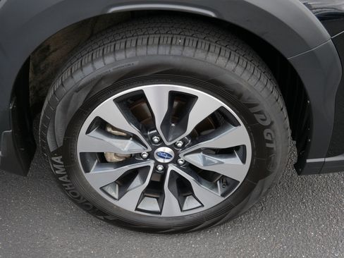 Certified 2024 Subaru Outback Limited AWD/4WD image 15