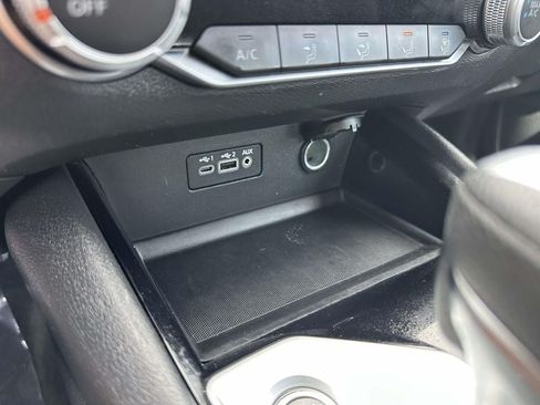 Used 2024 Nissan Altima 2.5 SV FWD image 22