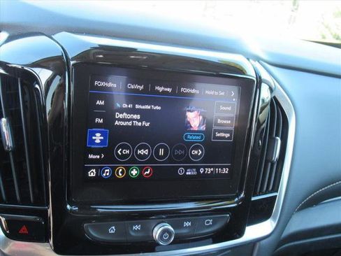 Used 2021 Chevrolet Traverse LT w/ LPO, Blackout Package image 23