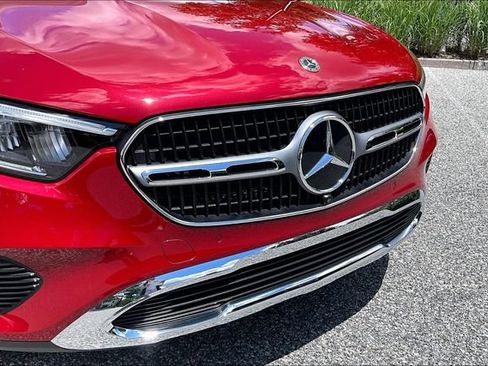 Certified 2026 Mercedes-Benz GLC 300 4MATIC image 36