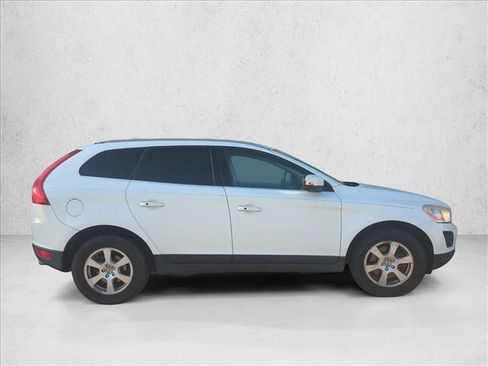 Used 2012 Volvo XC60 3.2 FWD image 3